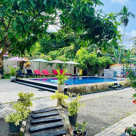 The Kingslayer Resort Negombo Eksteriør bilde