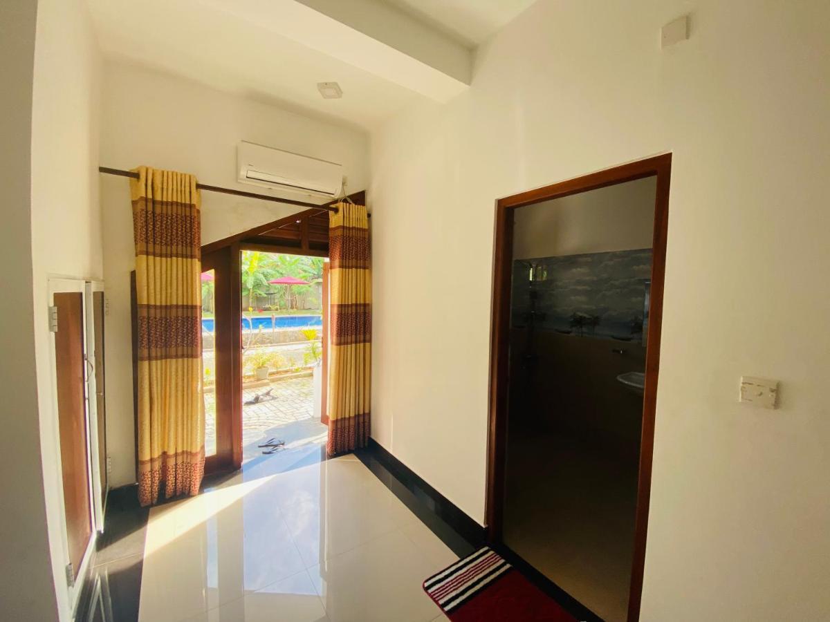 The Kingslayer Resort Negombo Eksteriør bilde